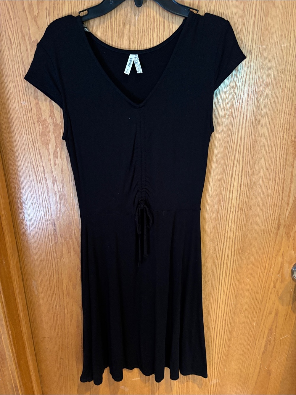 Mudd, juniors v-neck sundress with drawstring, black, Small